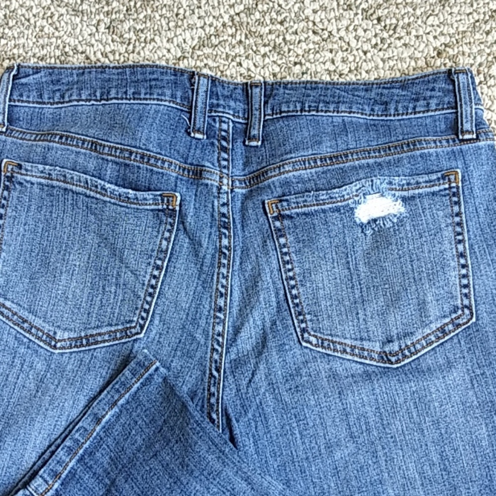 Blue Jeans Boyfriend Size 6 - Picture 2 of 8